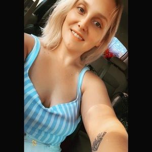 Meet your Posher, Bailey